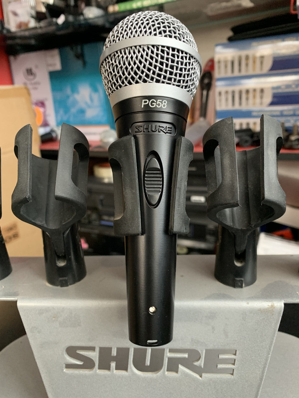 Shure PG58-XLR Cardioid Dynamic Vocal Microphone